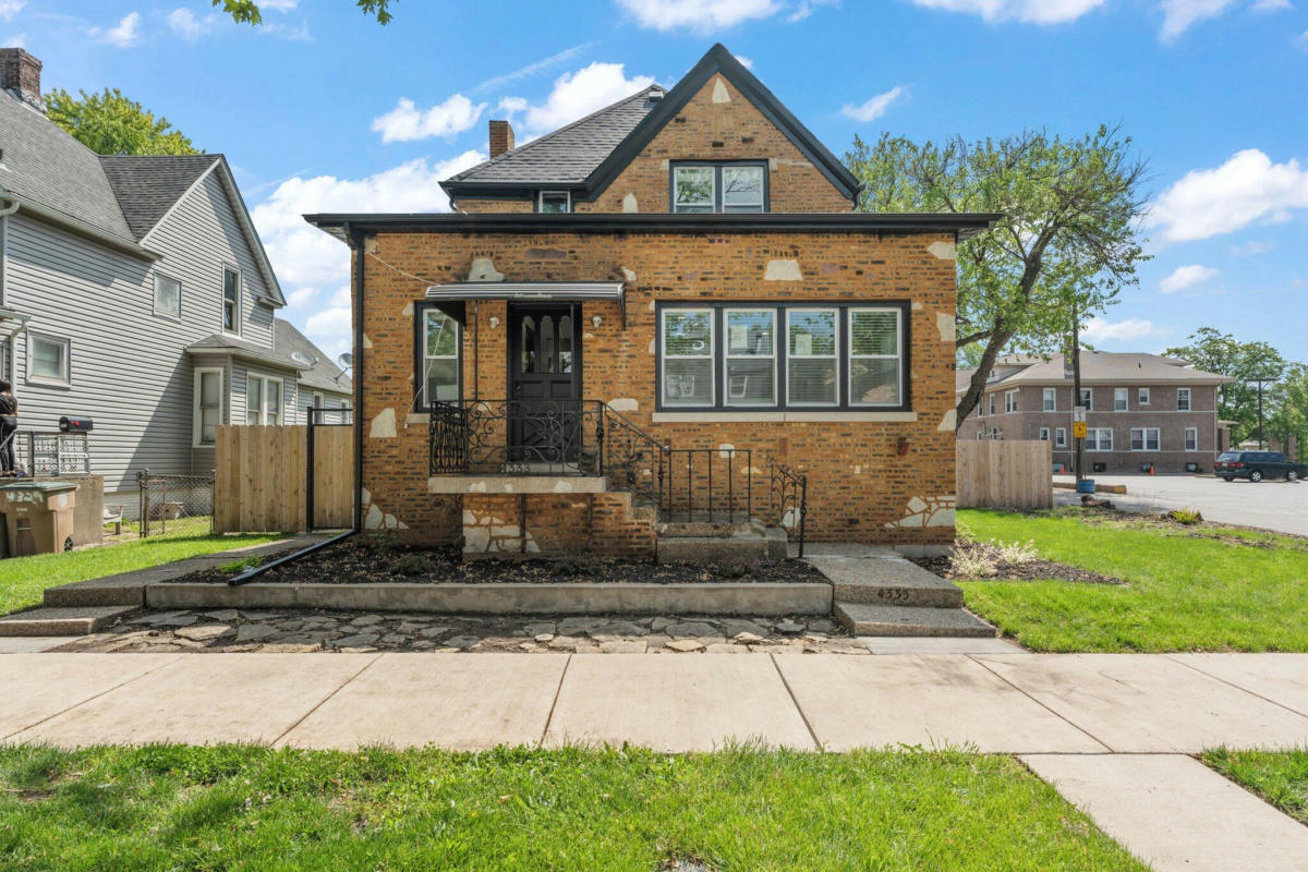 4333 MAGOUN AVE, EAST CHICAGO, IN 46312, photo 1 of 36