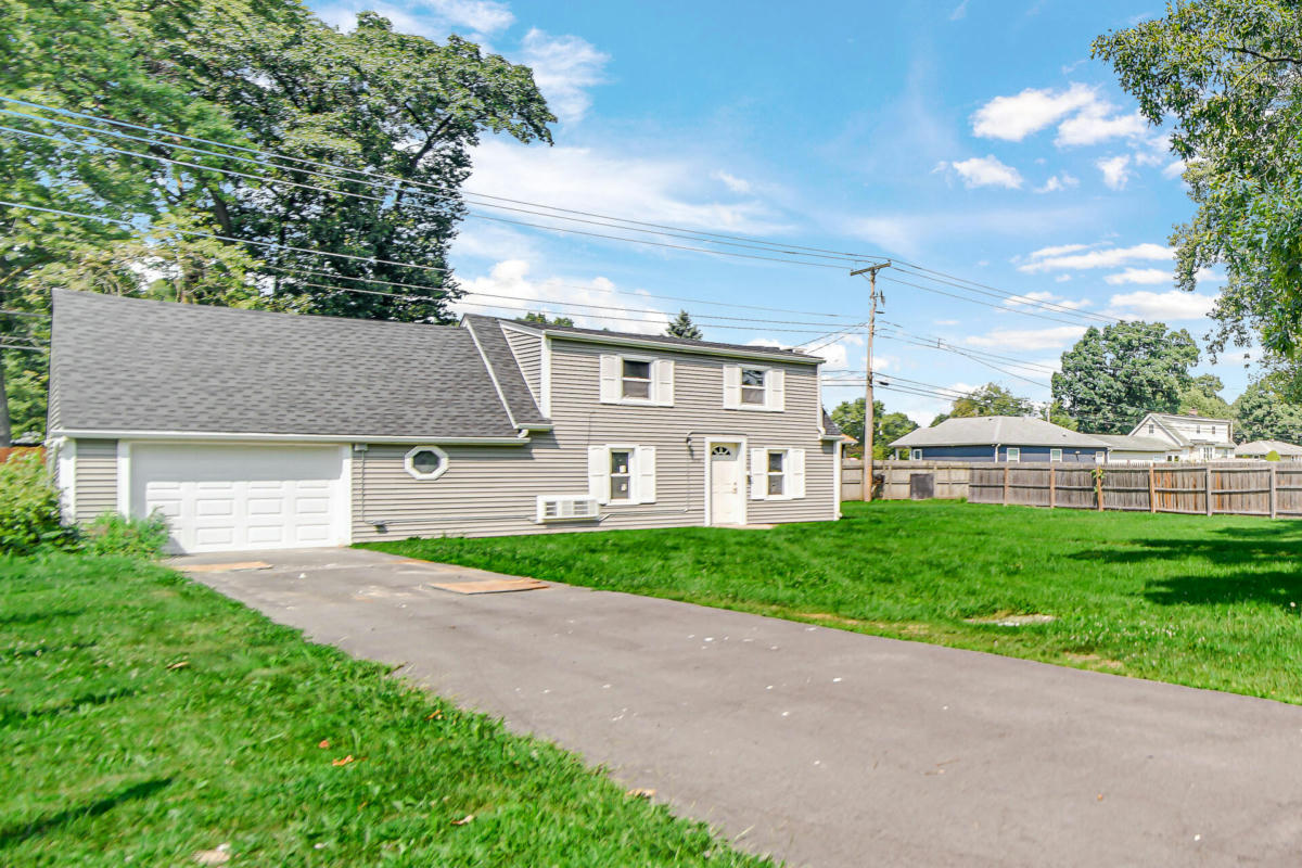 2870 VANDERBURG ST, LAKE STATION, IN 46405, photo 1 of 17