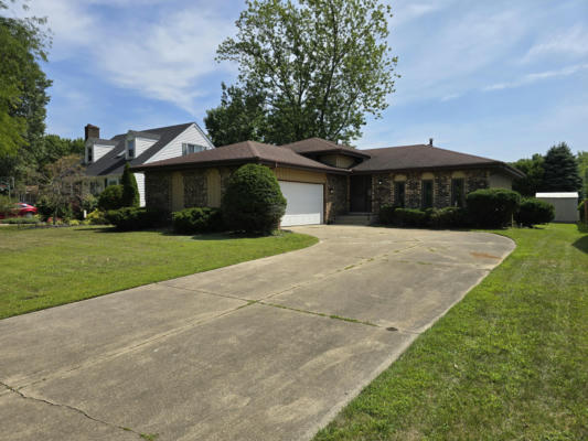 1231 WOODHOLLOW CT, SCHERERVILLE, IN 46375 - Image 1